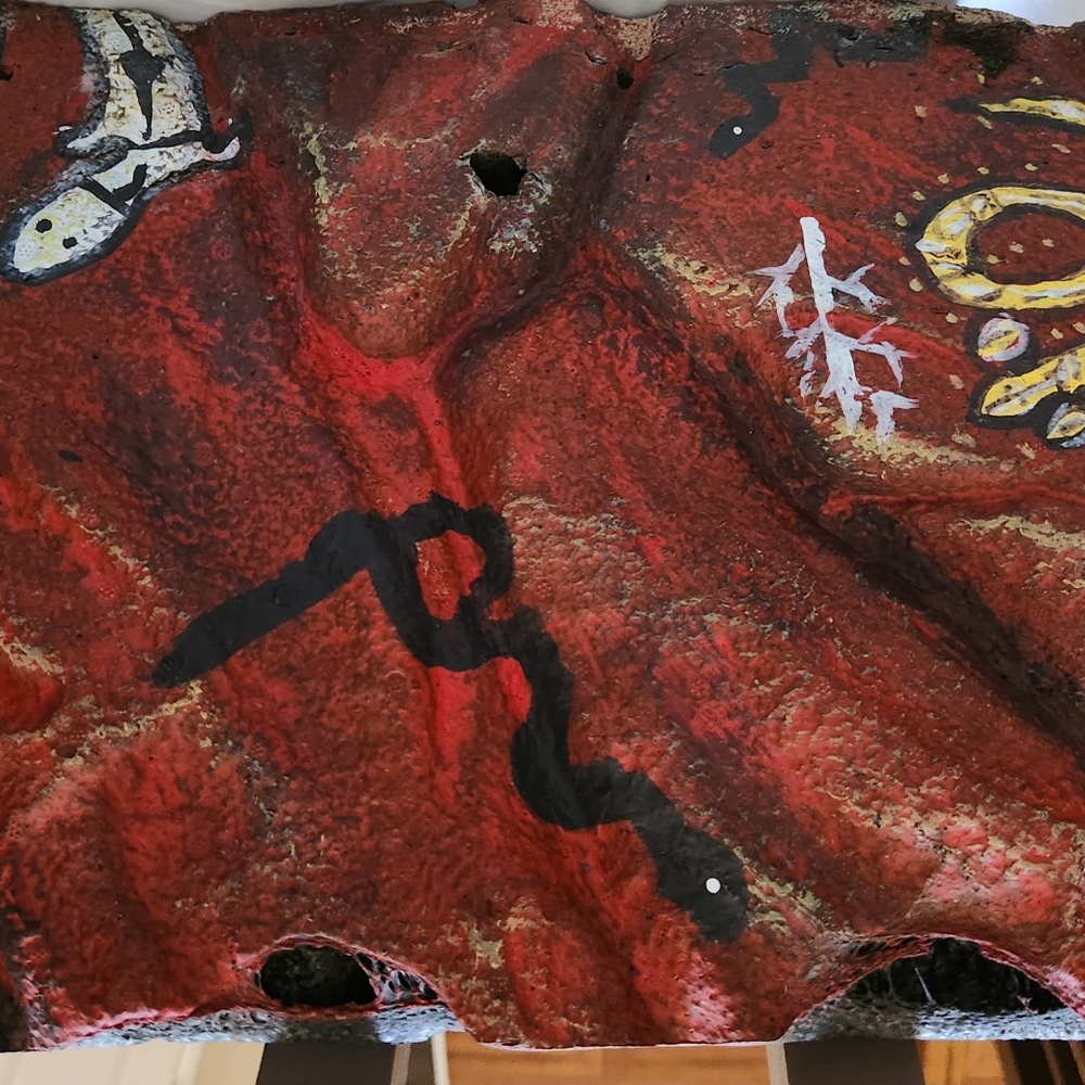 Reptile background for inside aquarium